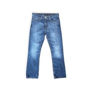 Levi's Jeans 32x32 Straight leg distressed